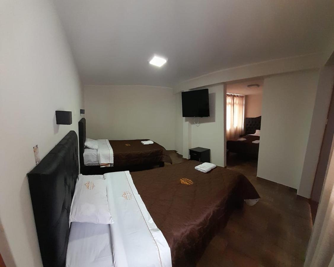 Ronald Hotel Churin Luaran gambar