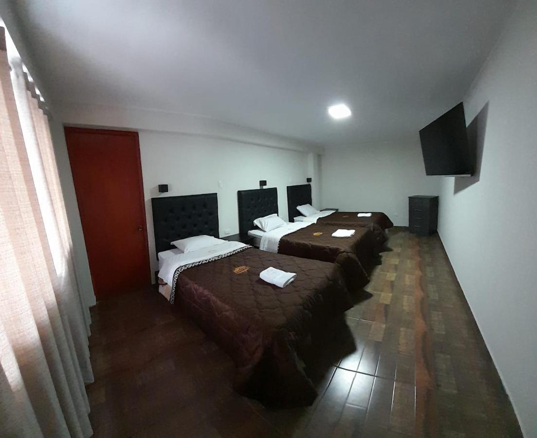 Ronald Hotel Churin Luaran gambar
