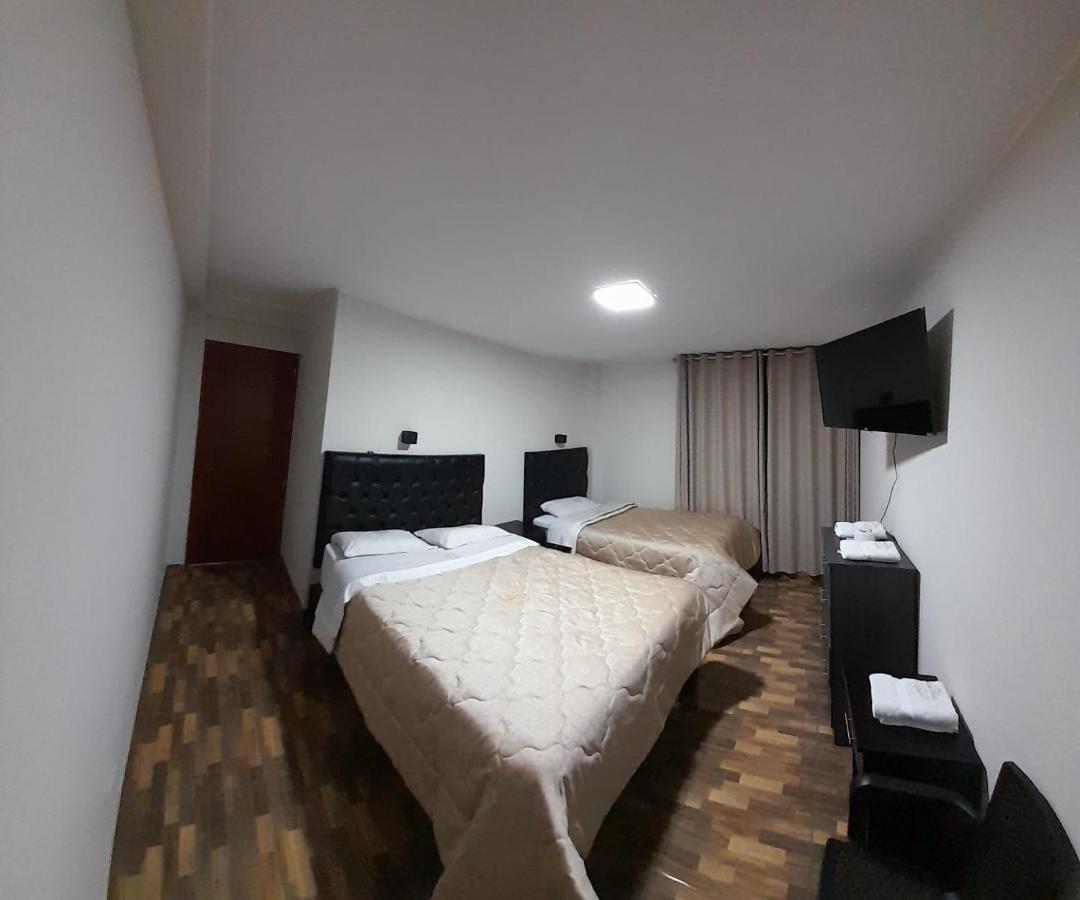Ronald Hotel Churin Luaran gambar